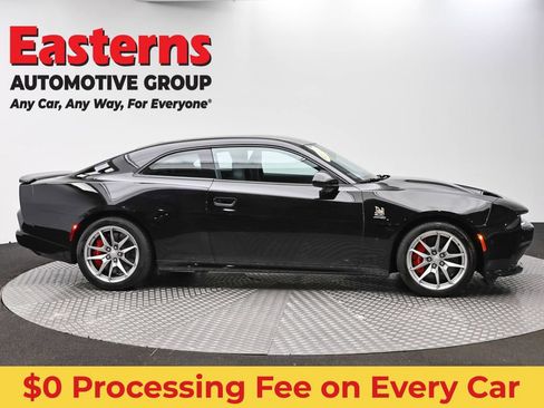 Used 2024 Dodge Charger Daytona Scat Pack w/ Plus Group AWD/4WD image 4