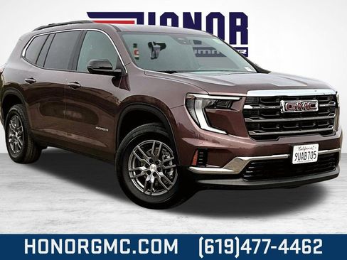 Used 2025 GMC Acadia Elevation image 1