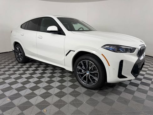 New 2027 BMW X6 xDrive40i w/ Premium Package AWD/4WD image 1