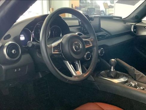 Used 2022 MAZDA MX-5 Miata Grand Touring w/ Weather Package RWD image 7