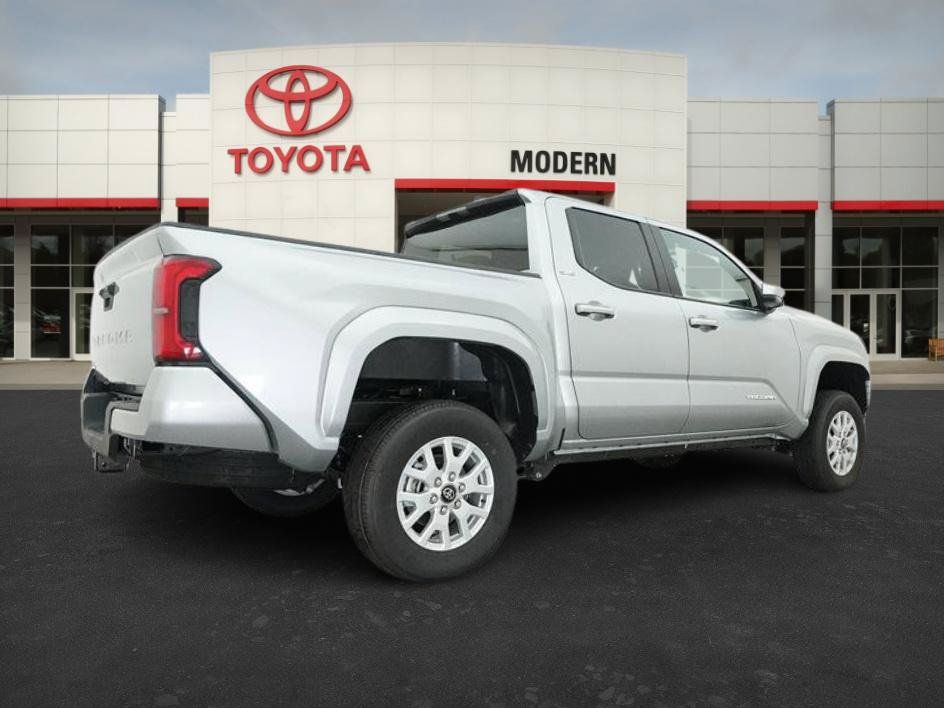 New 2025 Toyota Tacoma SR5 AWD/4WD image 6