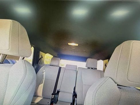 Used 2025 Toyota 4Runner SR5 AWD/4WD image 8