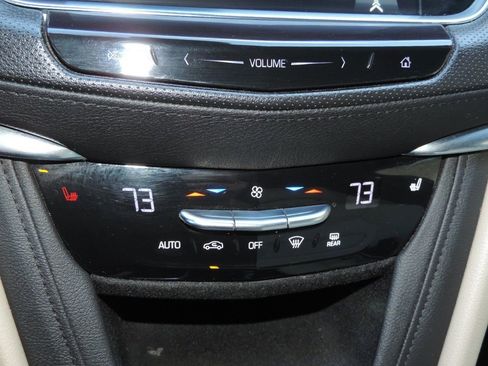 Used 2019 Cadillac XT5 Luxury image 27