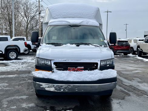 New 2025 GMC Savana 3500 w/ Power Convenience Package image 2