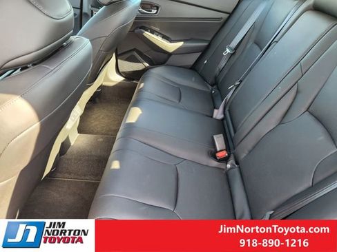 Used 2025 Honda Accord Touring image 30