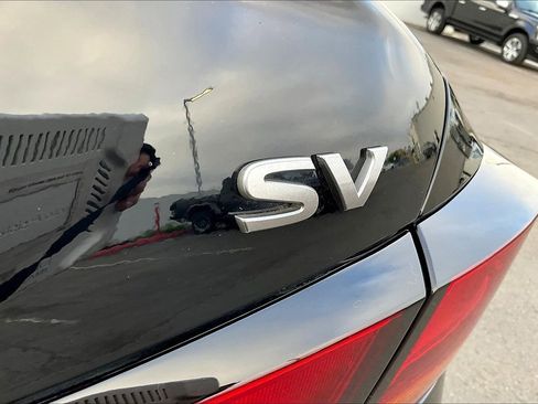 Used 2024 Nissan Altima 2.5 SV image 8