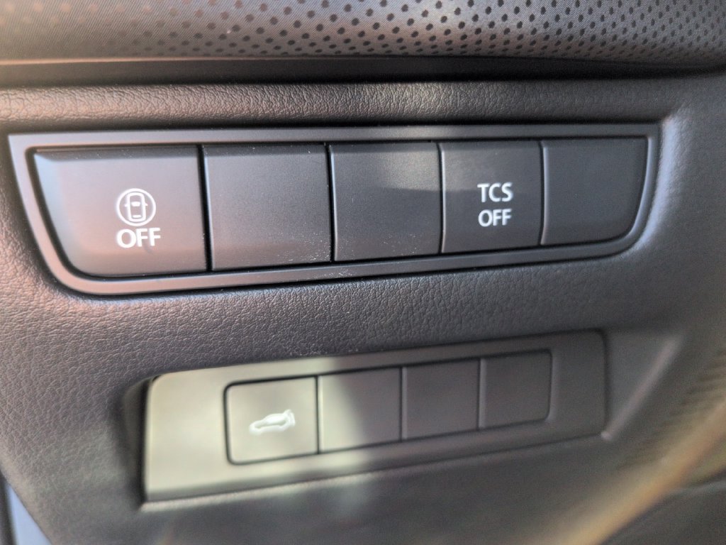 Used 2025 MAZDA CX-50 AWD 2.5 S w/ Premium Package image 24