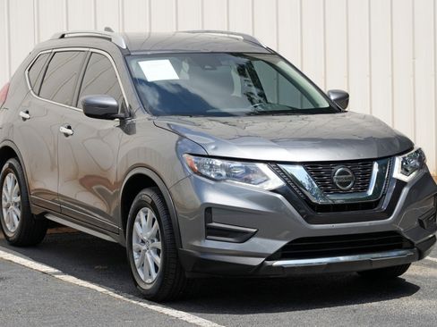 Used 2020 Nissan Rogue SV AWD/4WD image 49