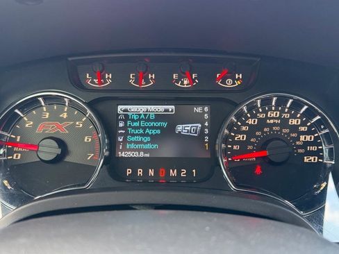 Used 2014 Ford F150 FX4 w/ Equipment Group 402A Luxury AWD/4WD image 36