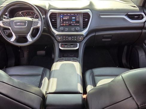 Certified 2023 GMC Acadia SLT FWD image 13