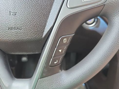 Used 2018 Hyundai Santa Fe Sport w/ 2.4L Value Package 02 FWD image 23