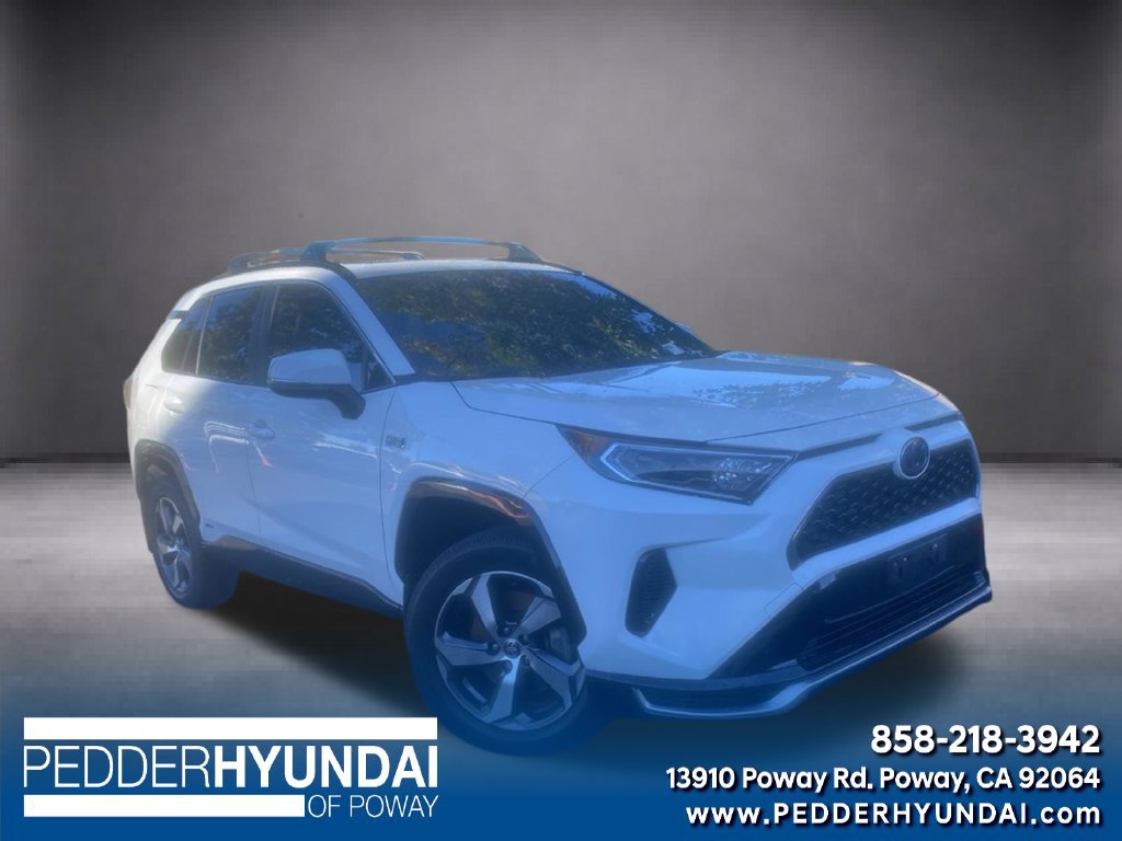 Used 2021 Toyota RAV4 SE w/ Weather & Moonroof Package AWD/4WD image 1