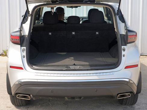 Used 2023 Nissan Murano S FWD image 9