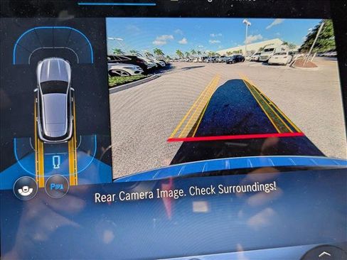 Used 2026 Mercedes-Benz GLC 300 4MATIC image 15