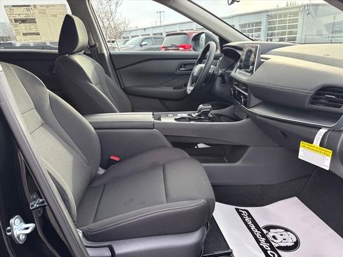 New 2026 Nissan Rogue S image 12