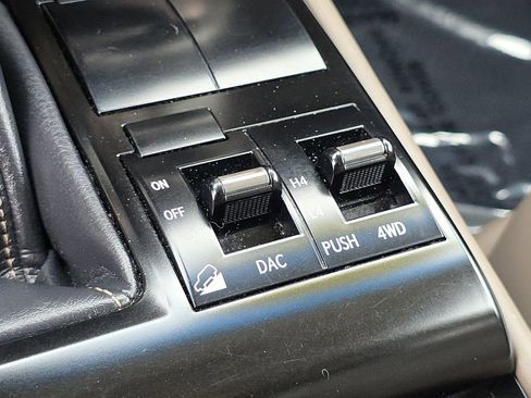 Used 2021 Lexus GX 460 Premium w/ Premium Package AWD/4WD image 26