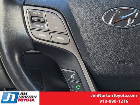 Used 2017 Hyundai Santa Fe Limited w/ Cargo Package AWD/4WD image 27