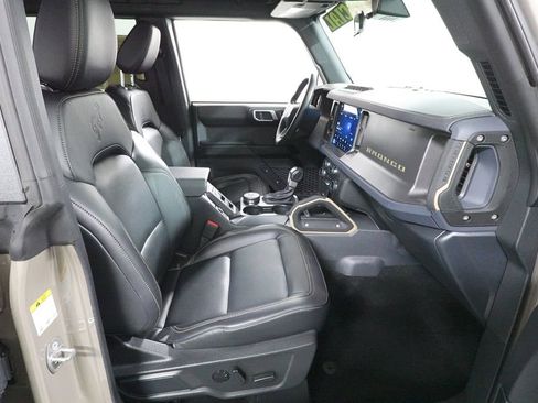 New 2025 Ford Bronco Badlands w/ Matte Film Protection Package AWD/4WD image 31