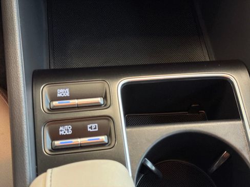 Used 2025 Hyundai Sonata SEL FWD image 21