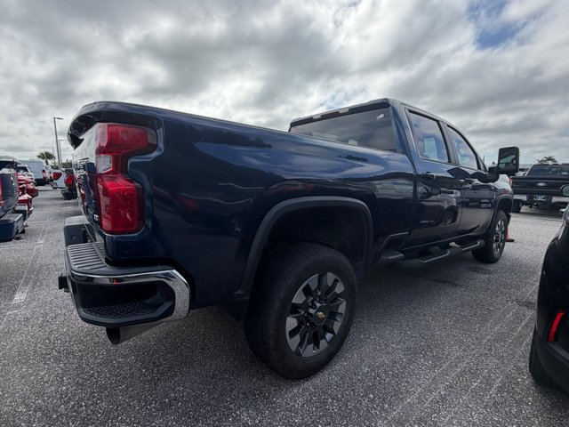 Used 2021 Chevrolet Silverado 2500 LT w/ Convenience Package AWD/4WD image 15