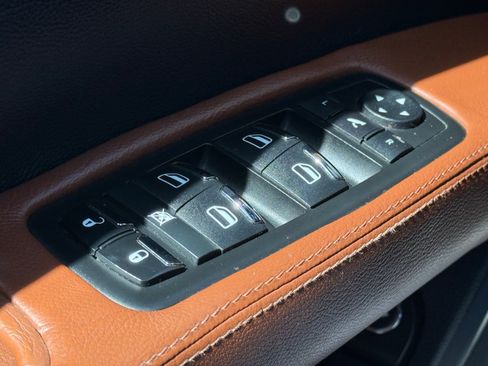 Used 2015 Maserati Ghibli Base image 31