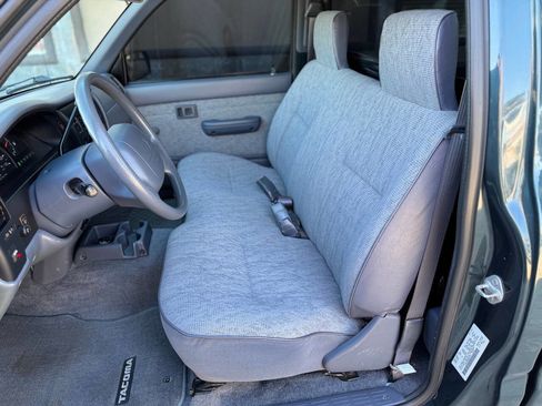 Used 1998 Toyota Tacoma 2WD Regular Cab image 14