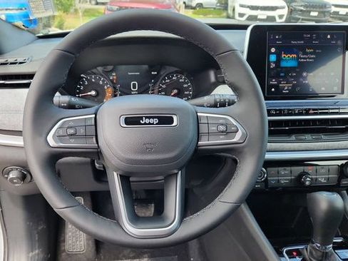 New 2025 Jeep Compass Latitude AWD/4WD image 14