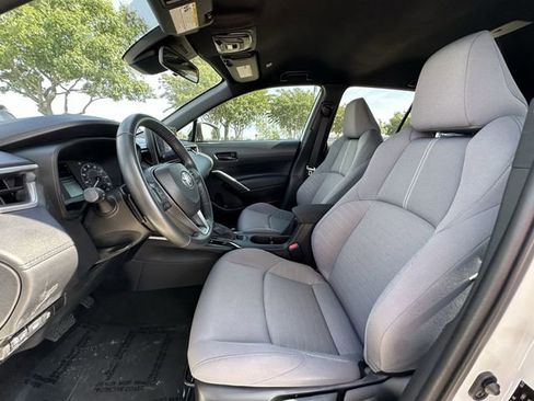 Used 2023 Toyota Corolla Cross AWD Hybrid image 26