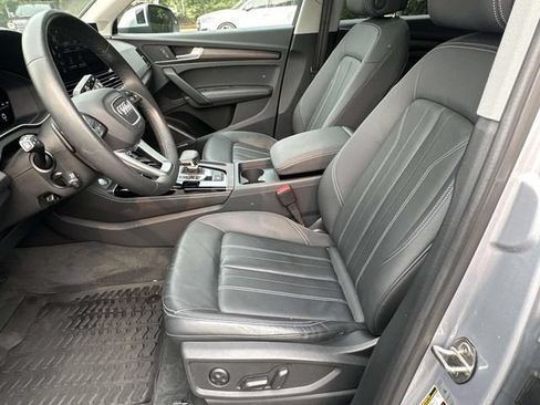 Used 2023 Audi Q5 2.0T Premium Plus w/ Premium Plus Package AWD/4WD image 22