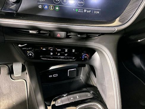 Used 2023 Buick Envision Preferred image 25