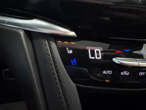 Certified 2024 Cadillac XT6 Sport w/ Technology Package AWD/4WD image 24