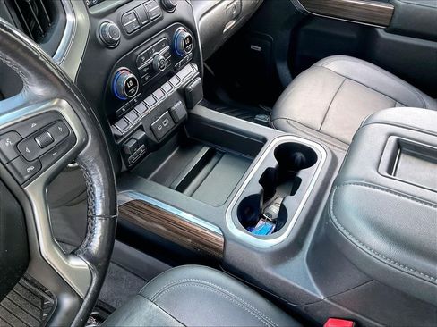 Used 2021 Chevrolet Silverado 1500 LT Trail Boss w/ Convenience Package II AWD/4WD image 19