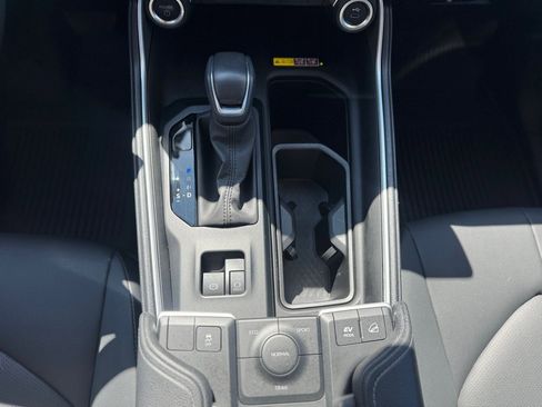 Used 2024 Toyota Grand Highlander XLE image 18