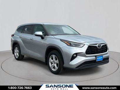 Certified 2025 Toyota Highlander LE