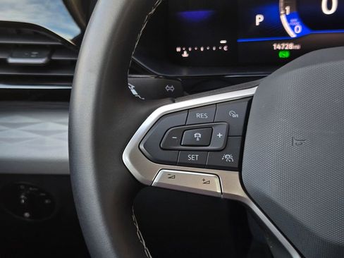 Used 2024 Volkswagen Taos S image 21