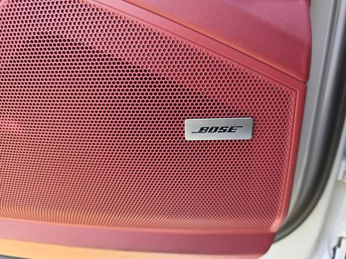 Used 2021 Porsche Cayenne Turbo S image 24