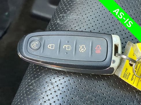 Used 2016 Ford Taurus SHO w/ Equipment Group 401A image 39