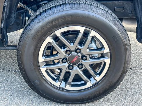Used 2026 Toyota Tacoma TRD Sport RWD image 11