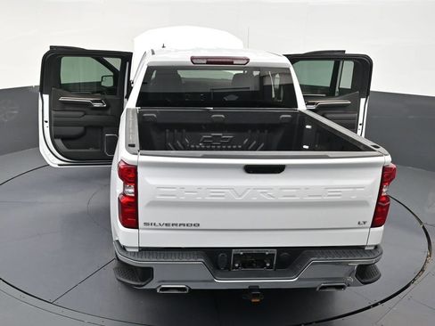 Used 2023 Chevrolet Silverado 1500 LT w/ Z71 Off-Road Package AWD/4WD image 32
