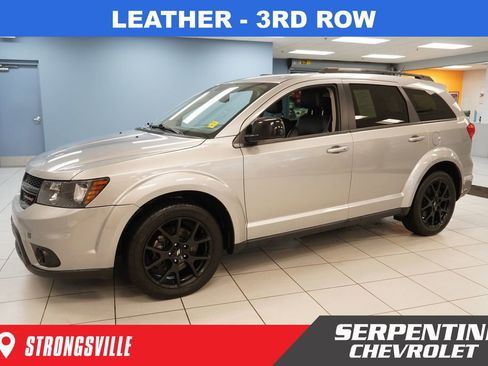 Used 2018 Dodge Journey GT w/ Driver Convenience Group image 1
