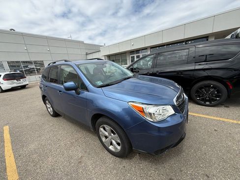 Used 2016 Subaru Forester 2.5i Premium w/ Popular Package #2 AWD/4WD image 2