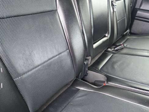 Used 2017 Ford F250 Lariat w/ Chrome Package image 12