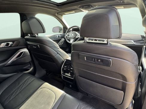 Used 2023 BMW X6 xDrive40i w/ M Sport Package image 33