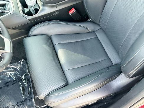 Used 2025 Subaru Outback Limited AWD/4WD image 20