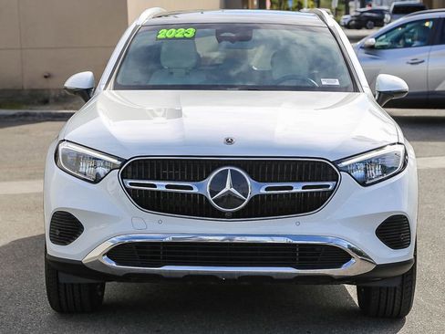 Used 2023 Mercedes-Benz GLC 300 image 2