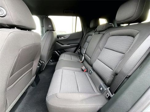 New 2026 Chevrolet Equinox LT image 12