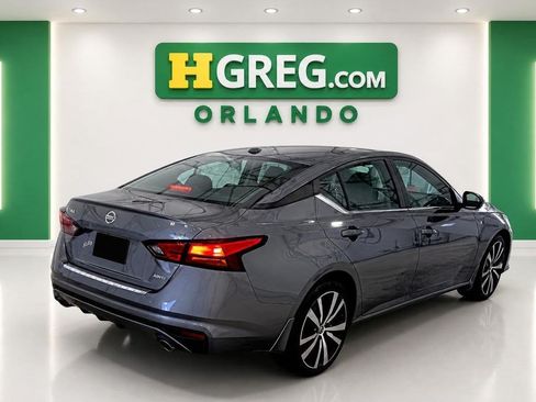 Used 2019 Nissan Altima 2.5 SR w/ SR Premium Package AWD/4WD image 6