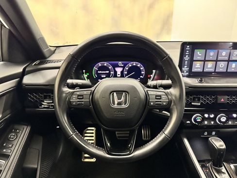 Used 2024 Honda Accord Sport image 18