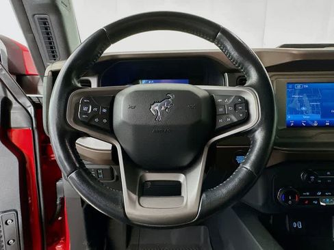 Used 2022 Ford Bronco Outer Banks AWD/4WD image 15