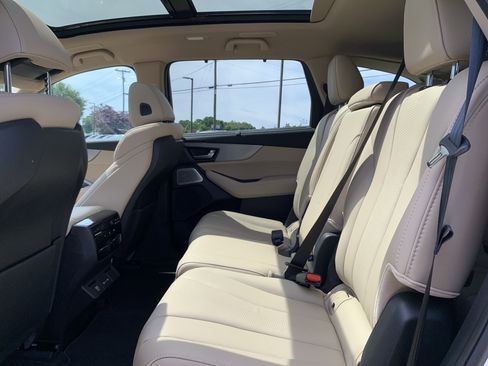Used 2025 Acura MDX FWD w/ Technology Package image 32